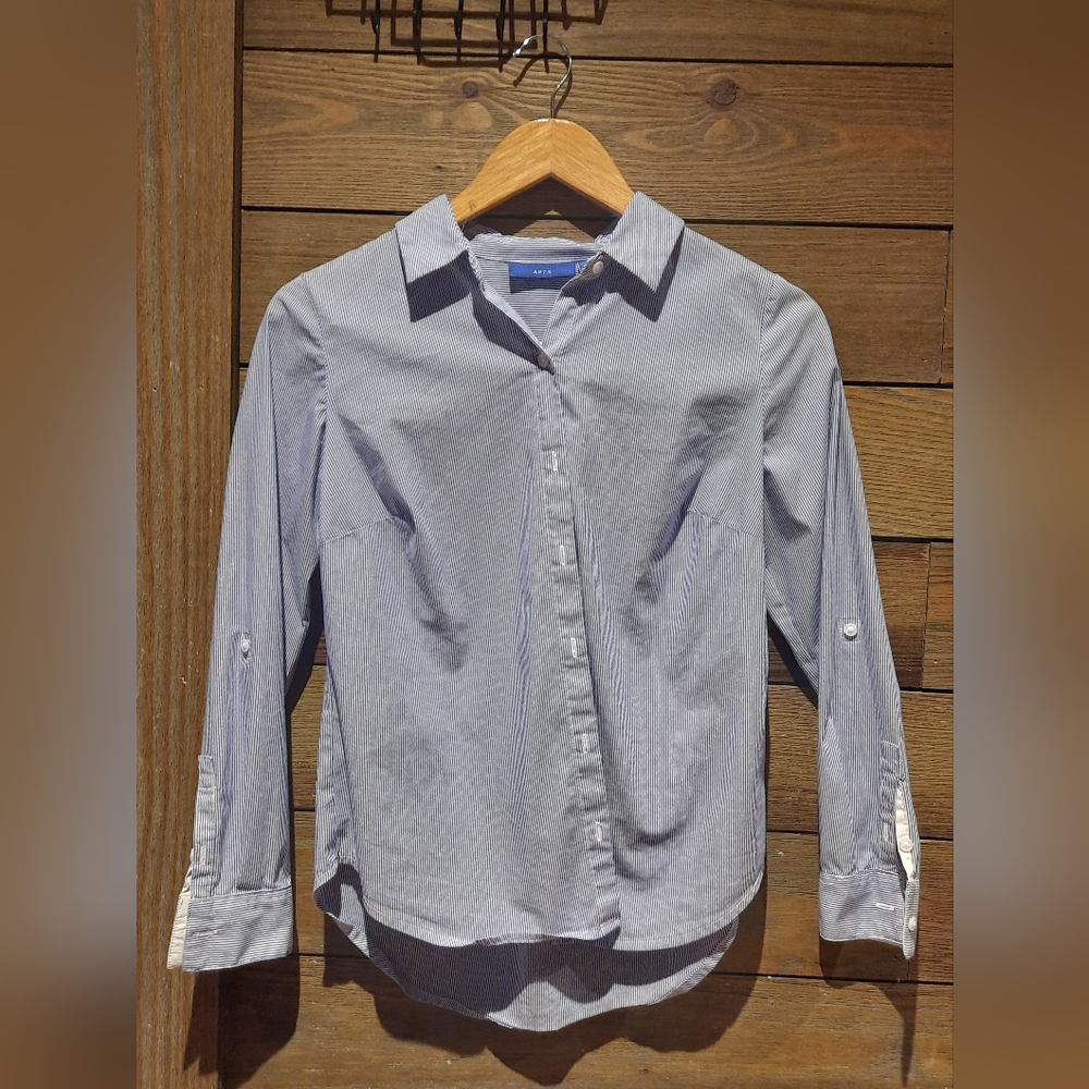 APT.9 Dress Shirt